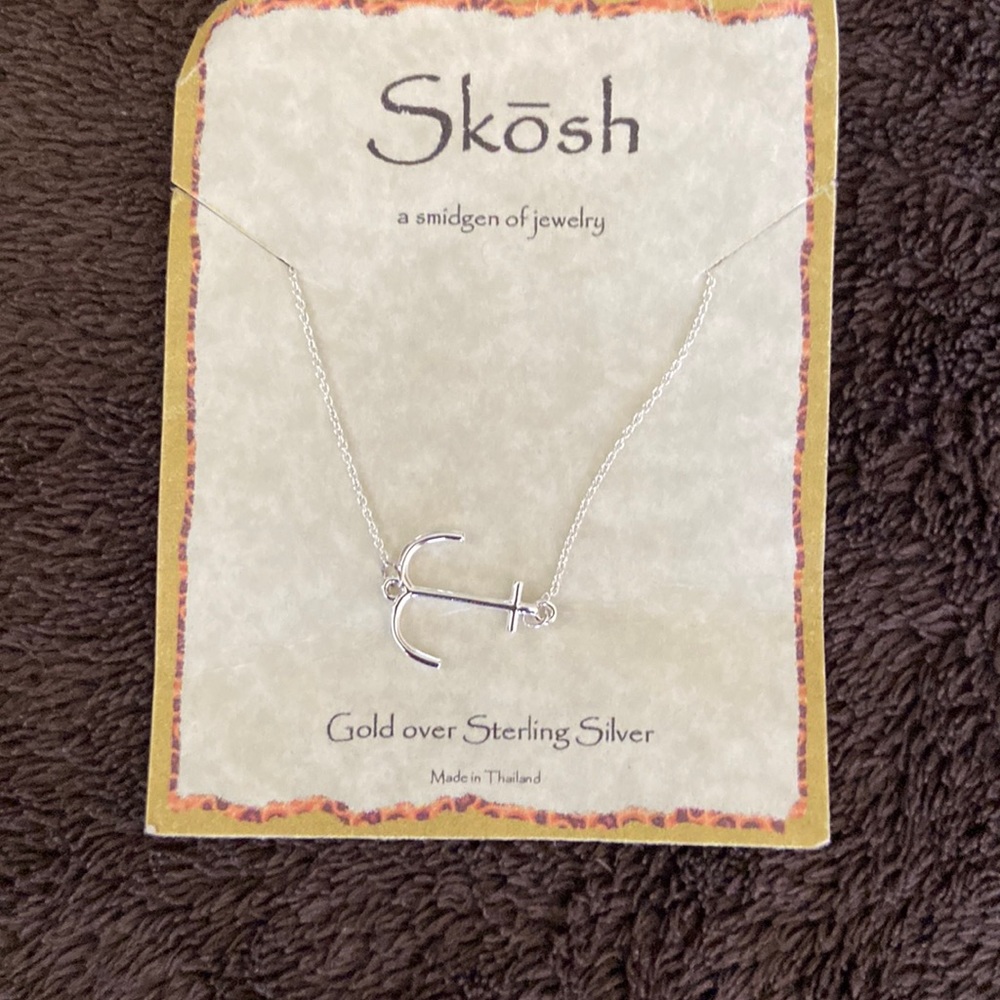 Anchor necklace
